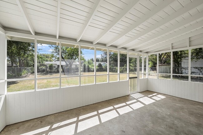 Building Photo - 3804 Erath Ave
