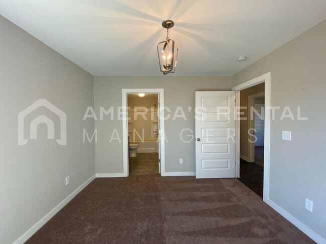 Building Photo - DEPOSIT PENDING!!! - Home for Rent in Talladega, AL!!! Available to View with 48 Hours Notice!