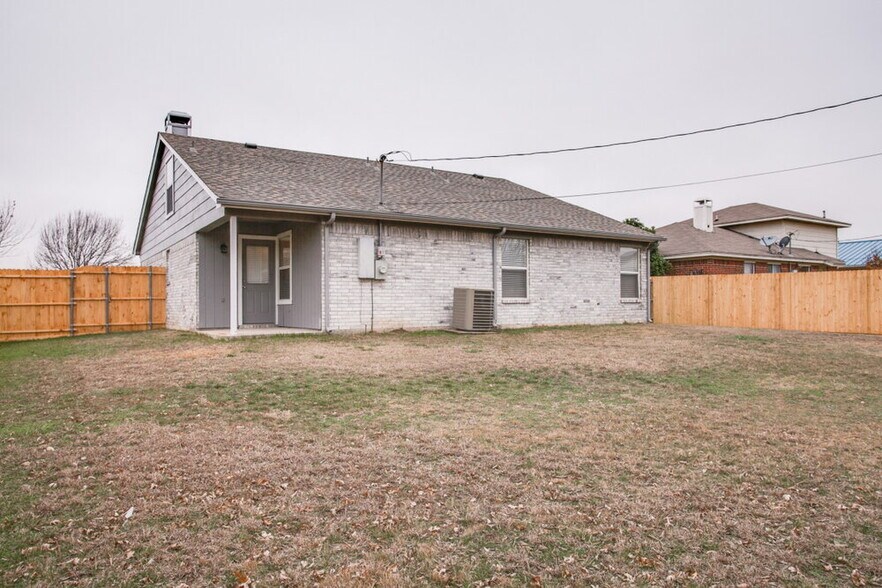 Building Photo - 1009 Neptune Ct
