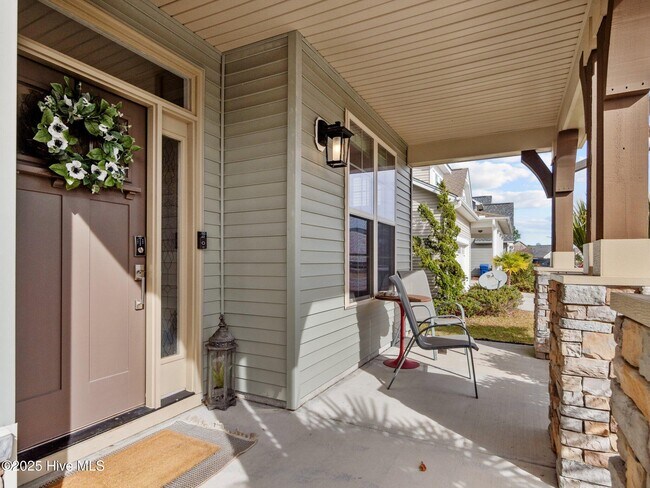 Building Photo - 205 Willow Ridge Dr