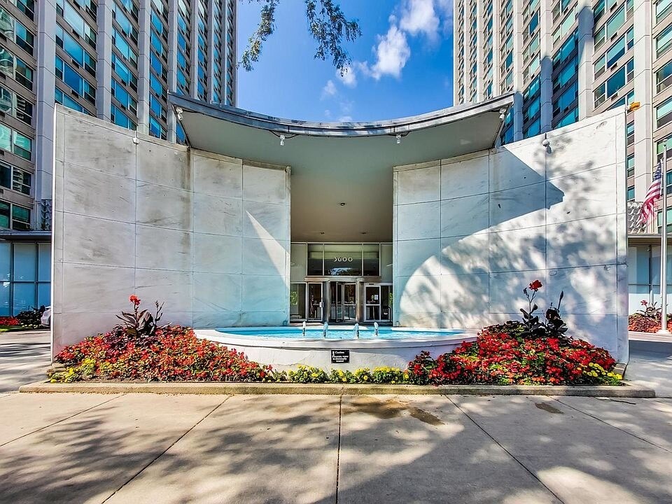 Main Entrance - 3600 N Lake Shore Dr