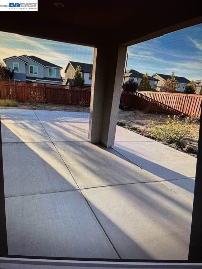 Building Photo - 2553 Paisley Ct