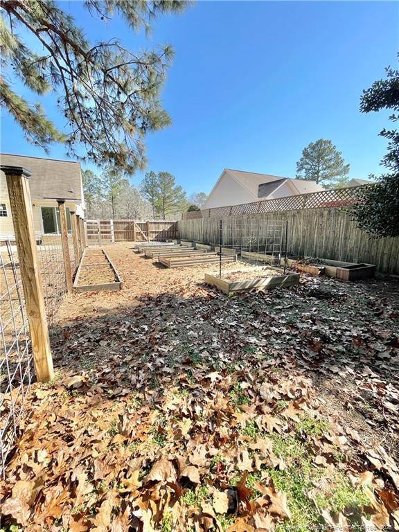 Building Photo - 332 Juno Dr