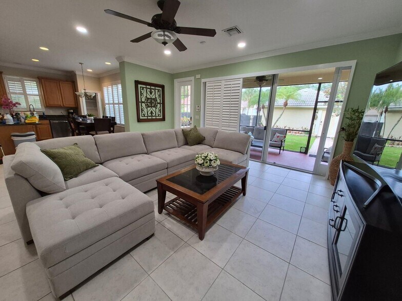 Building Photo - 8212 Calterra Dr