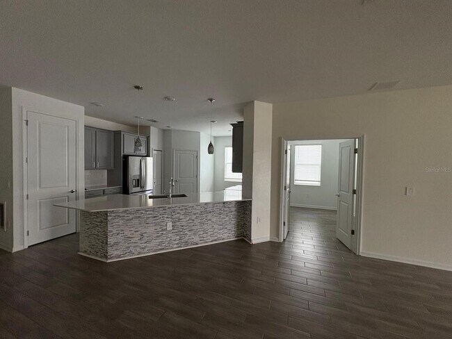 Building Photo - 2710 Slash Wy