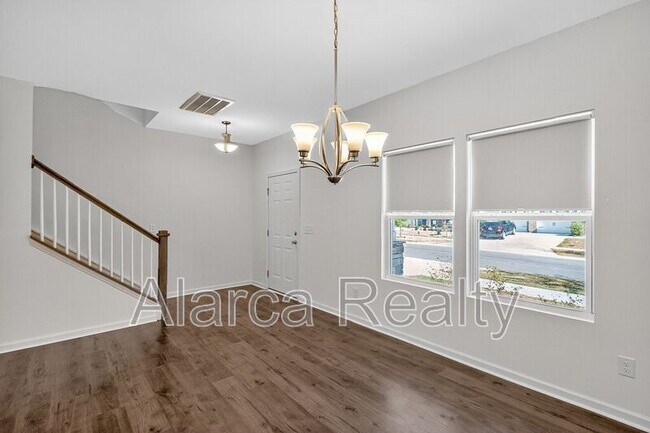 Building Photo - 764 Alexander Commons Dr