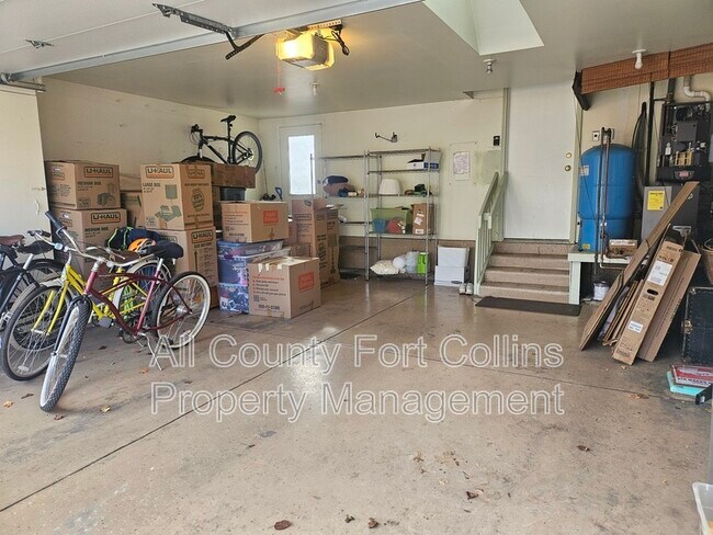 Building Photo - 1913 Wallenberg Dr