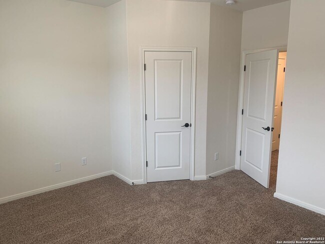 Building Photo - 10327 Candlewood Way