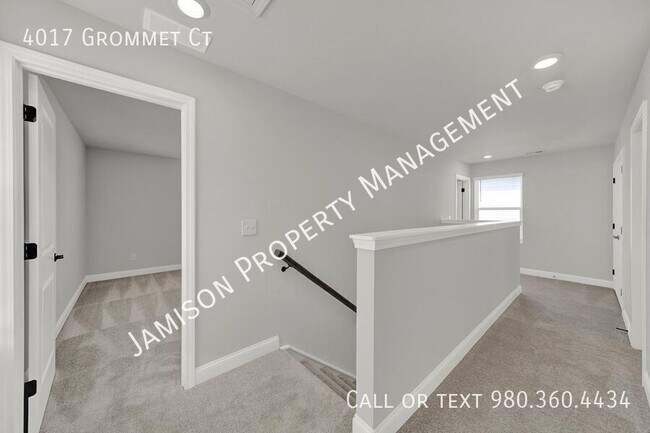 Building Photo - 4017 Grommet Ct