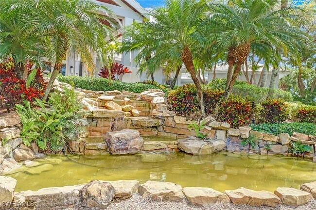 Building Photo - 15079 Sterling Oaks Dr