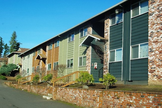 Building Photo - 11624 SW Lomita Ave