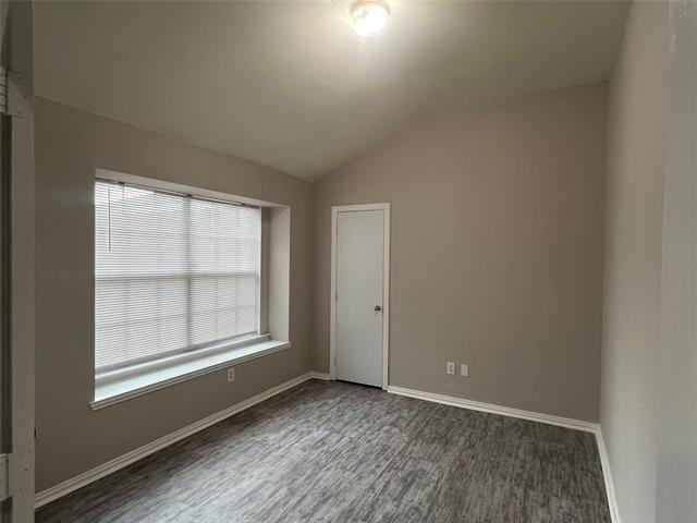 Building Photo - 1050 Port Aransas Dr