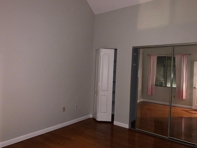 Building Photo - 200 Falls Blvd