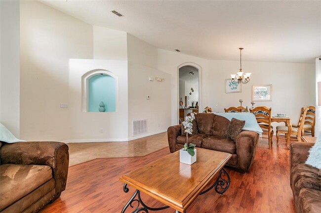 Building Photo - 146 Rosso Dr