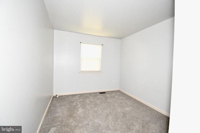 Building Photo - 11234 Hannah Way