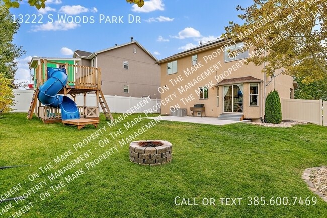 Building Photo - Beautiful Parkside Home in Herriman