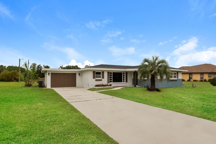 Building Photo - 3950 Bougainville Dr