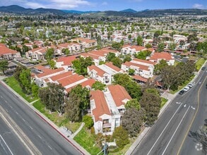 Building Photo - 10805 Camino Ruiz