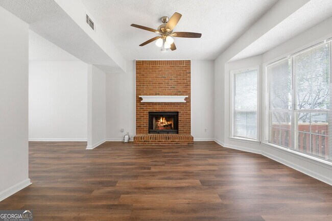 Building Photo - 1253 Crystal Springs Trail
