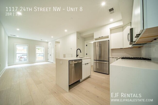 Building Photo - 1117 24th St NW