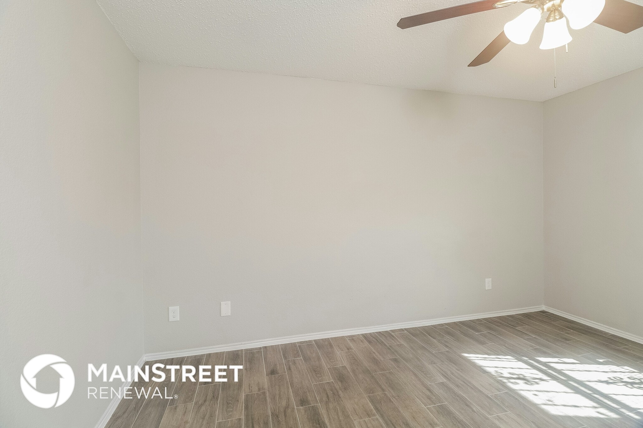 Building Photo - 735 Panola Dr