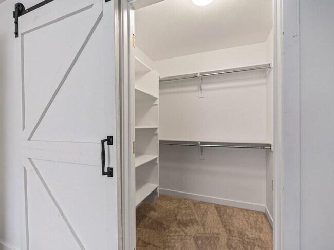 Building Photo - 14720 S Rising Star Ln