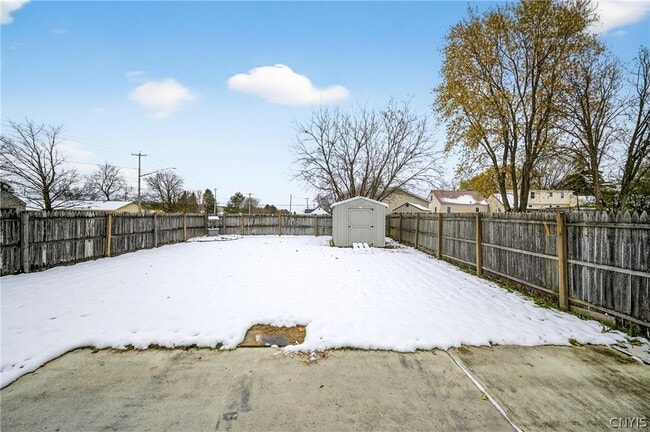 Building Photo - 500 Malden Rd