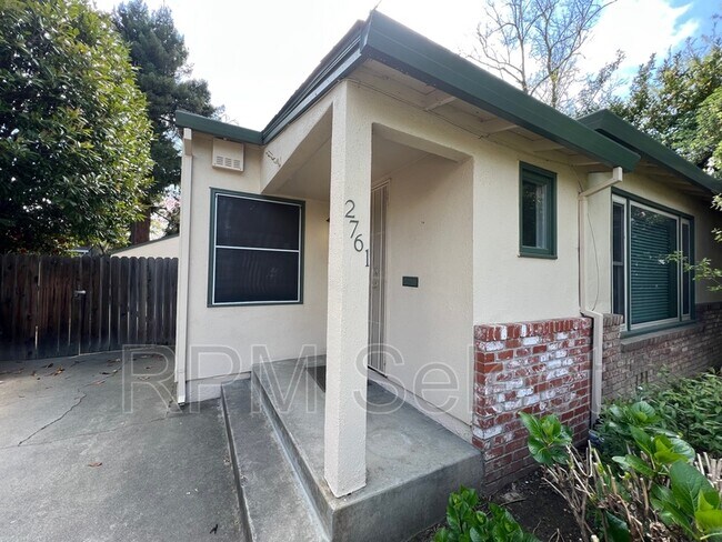Primary Photo - 2761 San Luis Ct