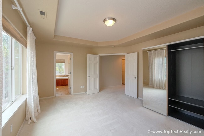 Building Photo - Lovely 4 Bedroom | 2.5 Bathroom | Corner Lot Single Family Home | In Beautiful Orenco Gardens Com...