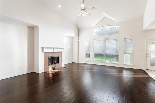 Building Photo - 915 Falcon Trail