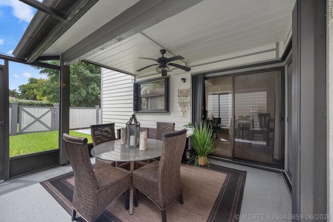 Building Photo - 2482 Bedford Mews Dr