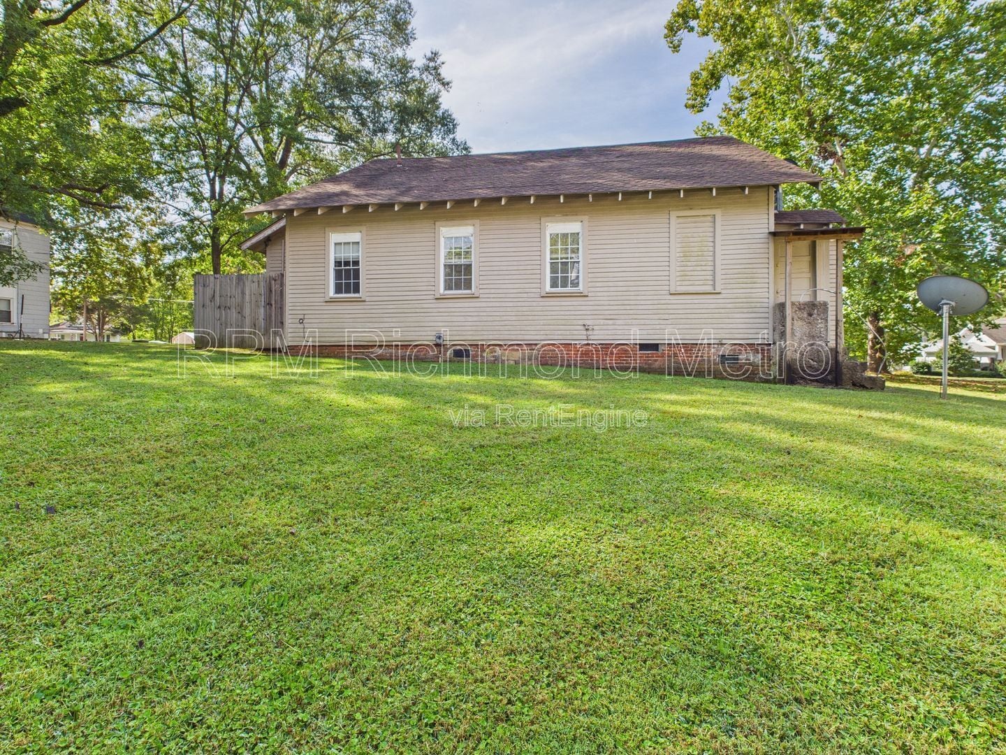 Building Photo - 803 2nd Ave