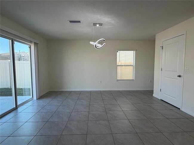 Building Photo - 12072 Downy Birch Dr