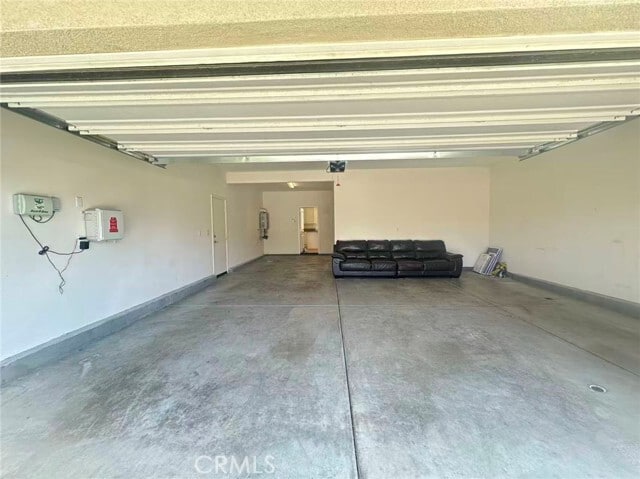 Building Photo - 12050 Meander Way
