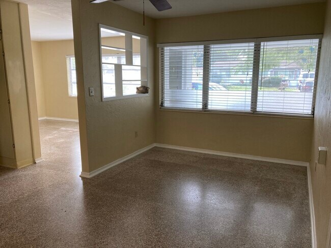 Building Photo - 6161 41st Ave N