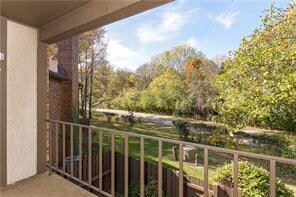 Building Photo - 2236 Rome Dr