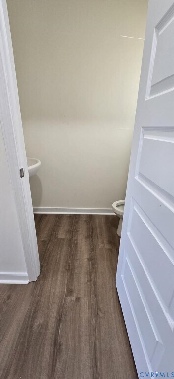 Building Photo - 9005 White Plains Ct