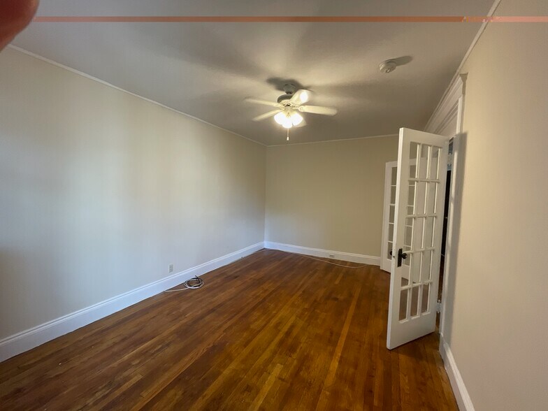 Building Photo - 109 Brainerd Rd