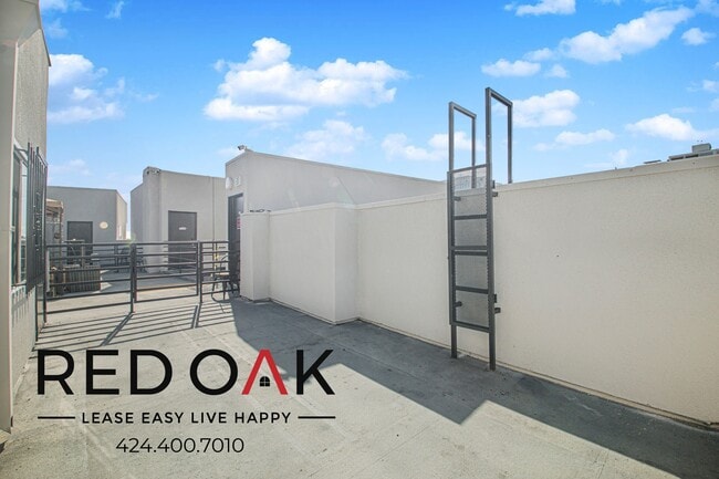 Building Photo - 1755 El Cerrito Pl