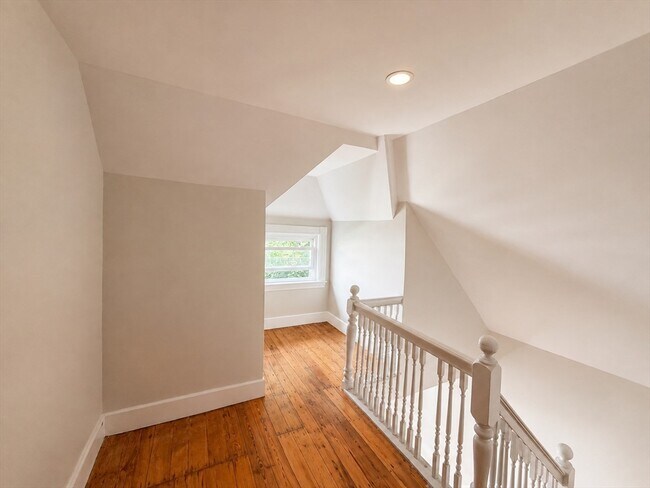 Building Photo - 36 Champney St