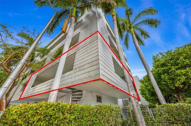 Building Photo - 1700 Meridian Ave