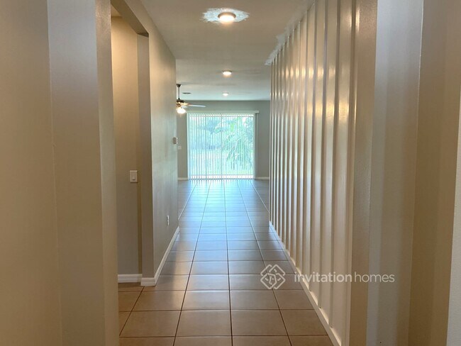 Building Photo - 3711 Wayfarer Wy