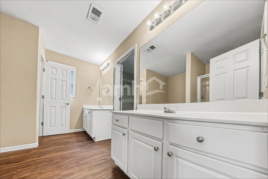 Building Photo - 492 Winter Haven Ln