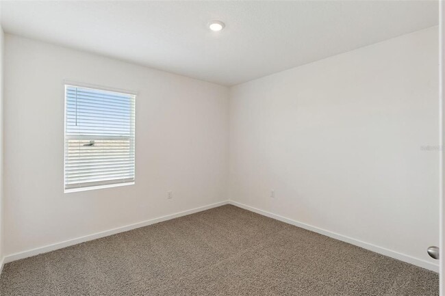 Building Photo - 2113 Walnut Crk Dr