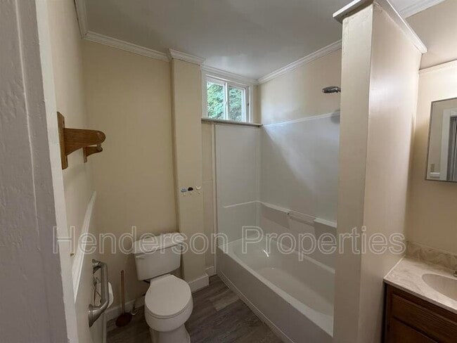 Building Photo - 533 Stockton St