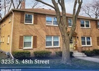 Building Photo - 3235 S 48th St