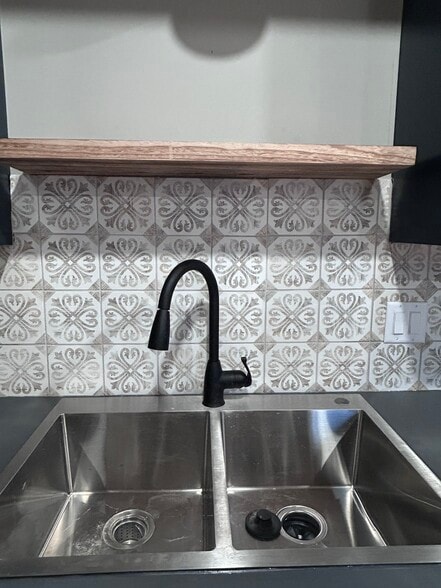 Building Photo - 101 Court St