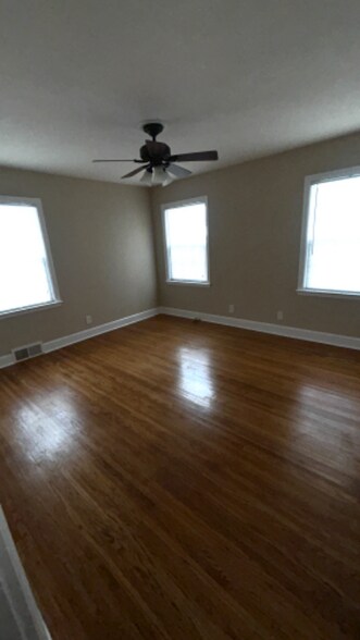 Building Photo - 4500 Winchester Rd