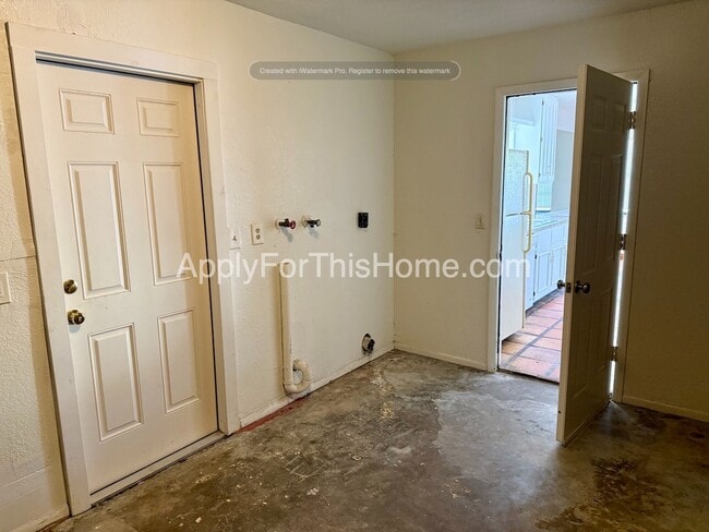 Building Photo - Single Family Home on a Cul-De-Sac