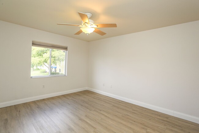 Building Photo - ***NEW PHOTOS ATTACHED***North Naples****G...